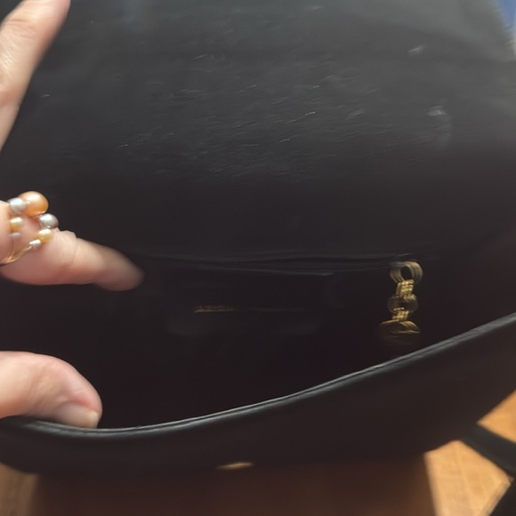 Velvet Salvatore Ferragamo - Picture 3 of 9